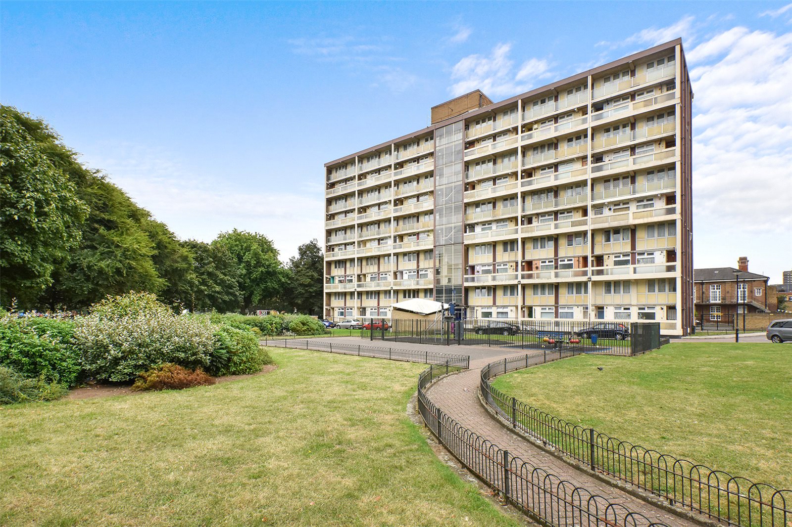 Ellis & Co Bethnal Green 2 bedroom To Let in Kinsham House