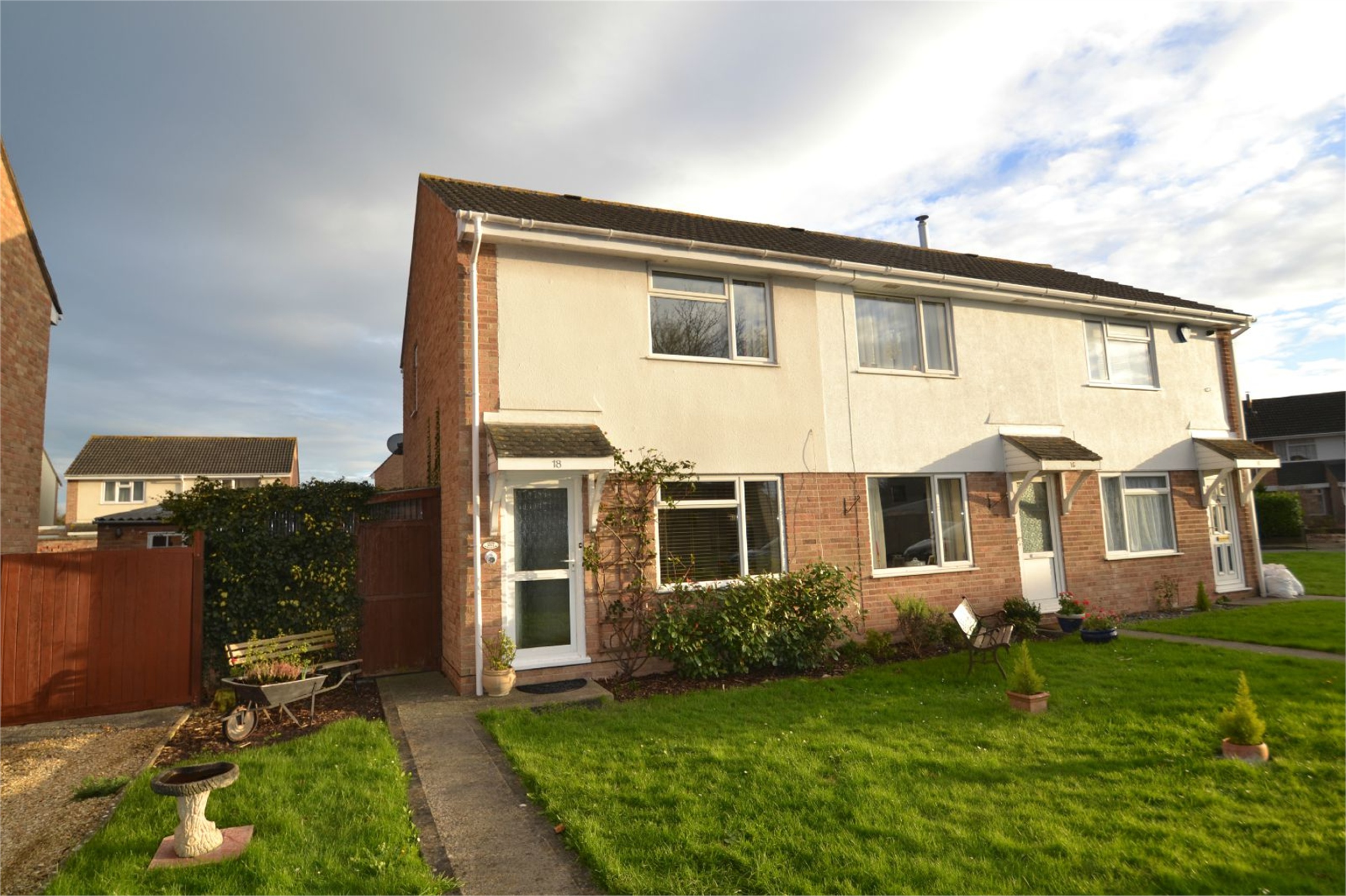 CJ Hole Bridgwater 2 bedroom House To Let in Wilkins Road Bridgwater