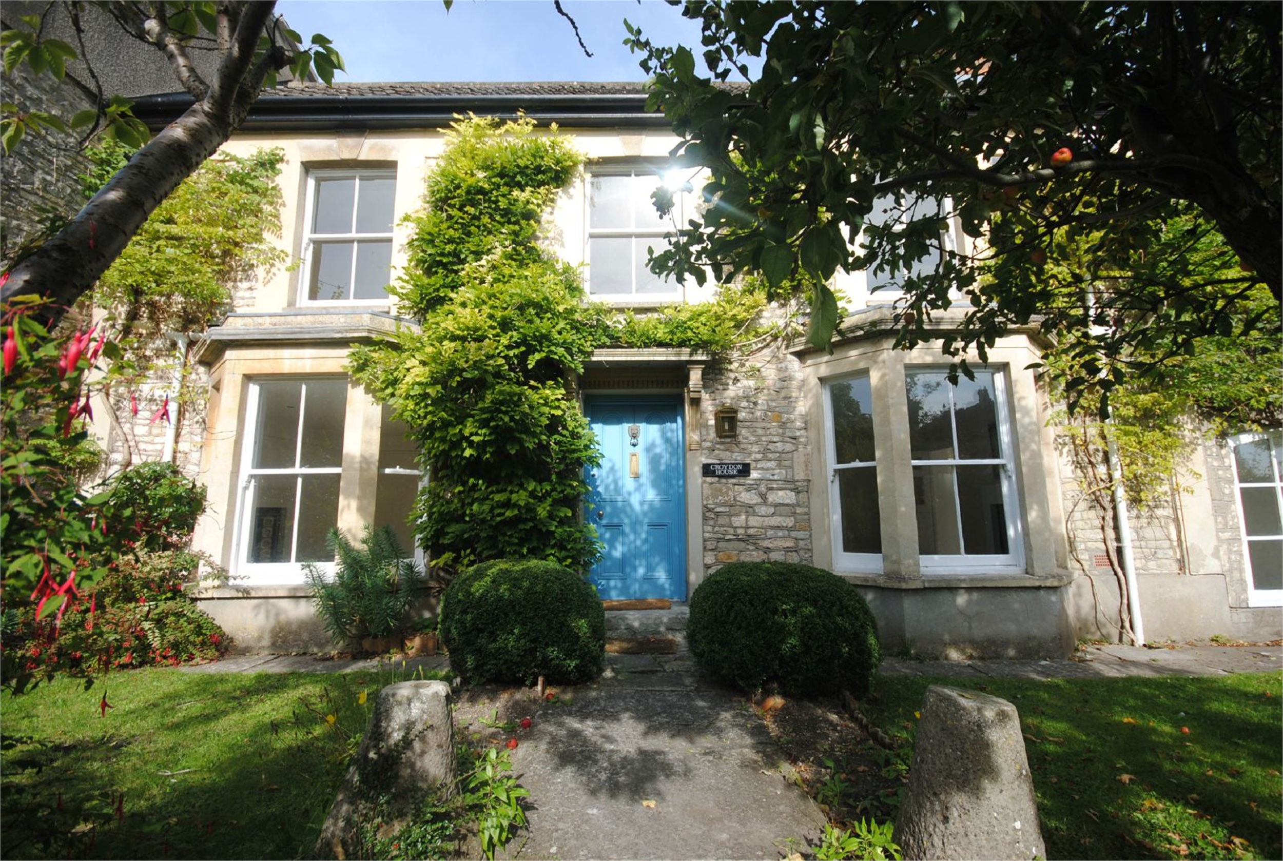 CJ Hole Cheddar Lettings 4 bedroom House to rent in Croydon House