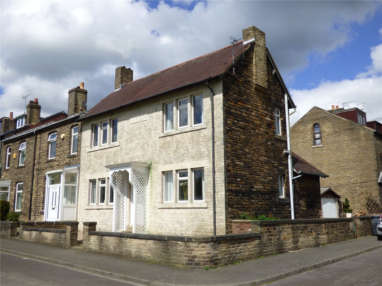 Whitegates Cleckheaton 3 bedroom House for sale in Park View