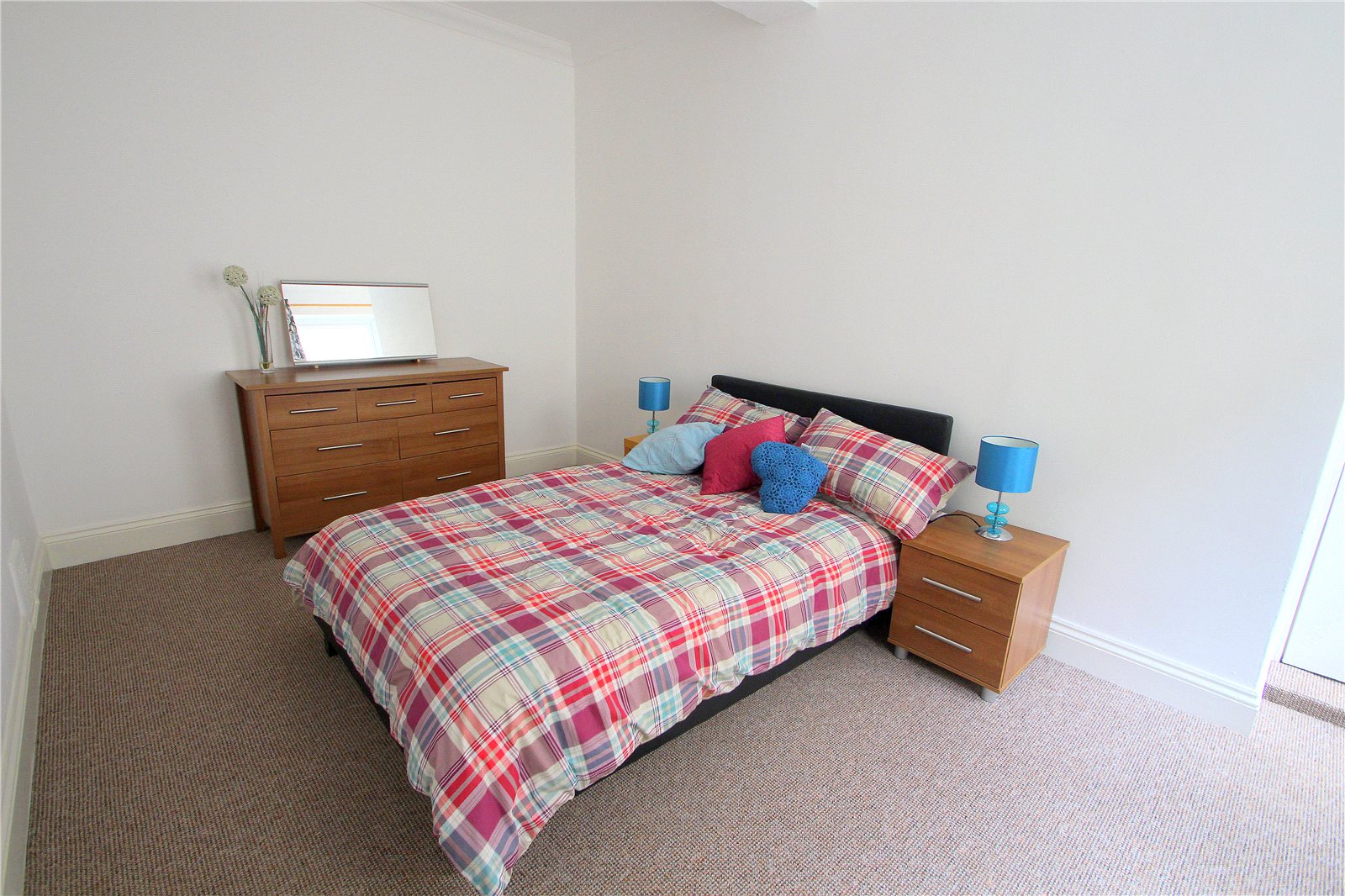 Cj Hole Southville 1 Bedroom Flat For Sale In West Street Bedminster 