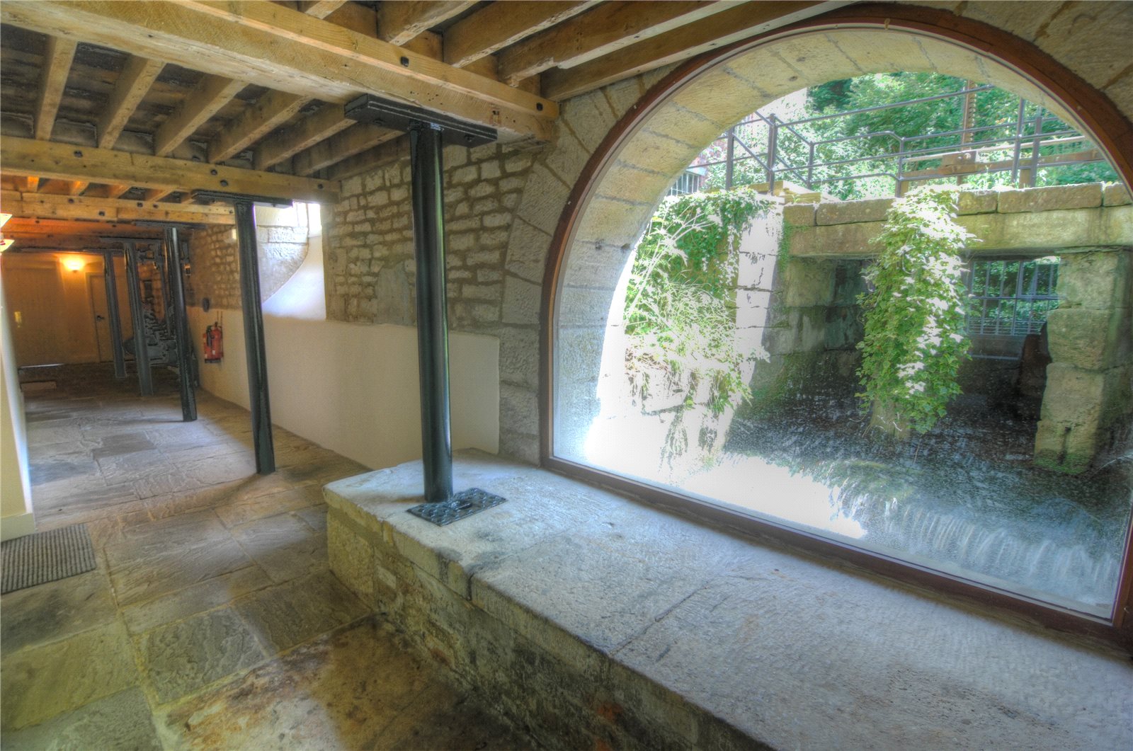 Parkers Nailsworth 3 bedroom Flat for sale in Avening Mill Dunkirk