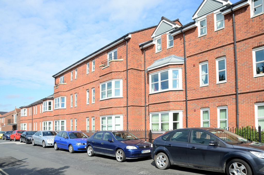 Martin & Co York 2 bedroom Apartment Let in The Archway Off