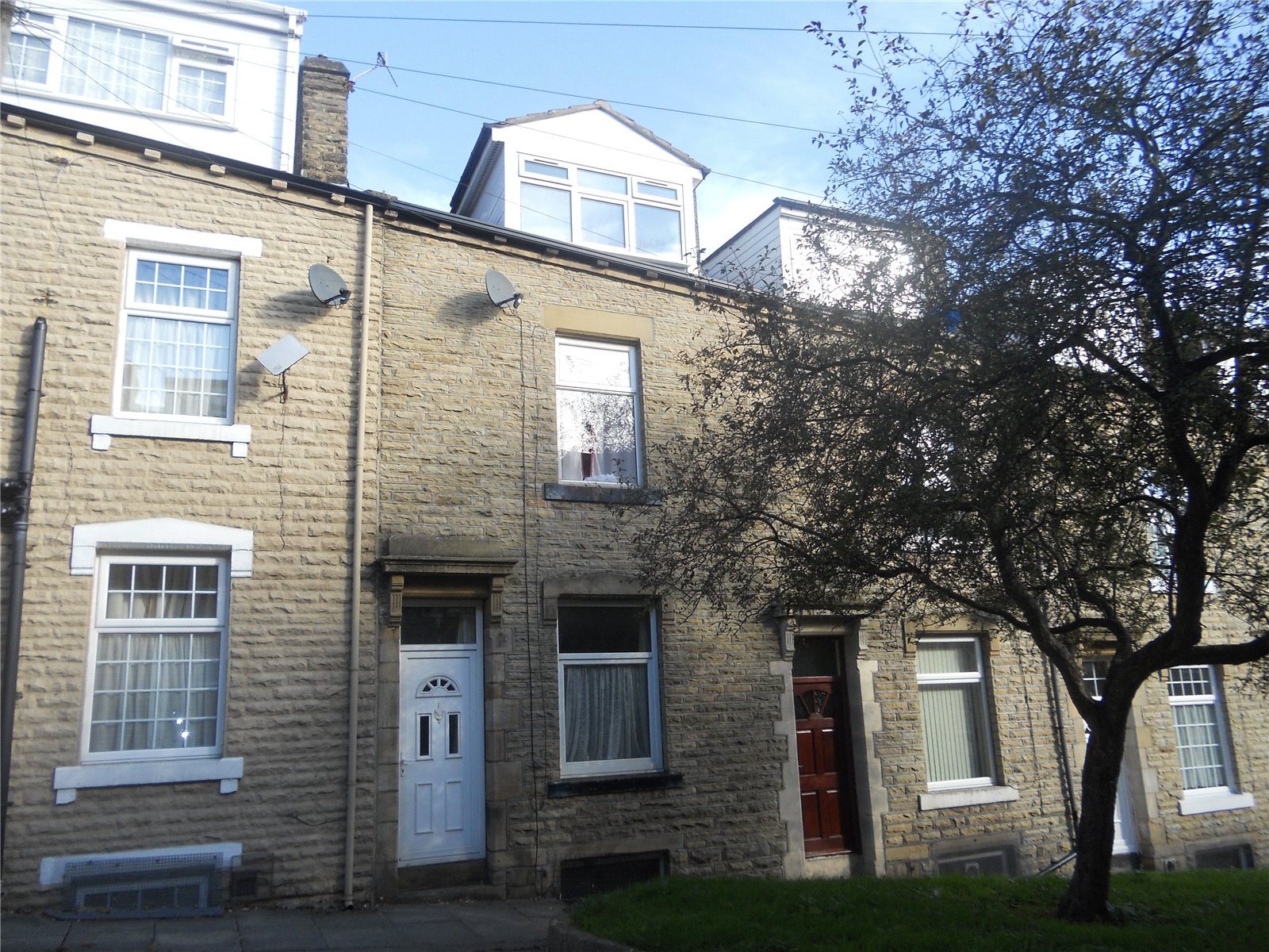Whitegates Keighley 3 bedroom House to rent in Redcliffe Street Keighley BD21 Whitegates