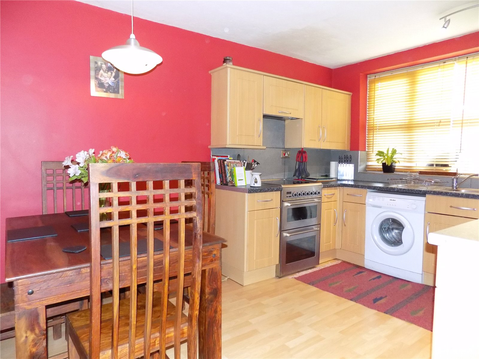 3 Bed House For Sale Hanham Bristol