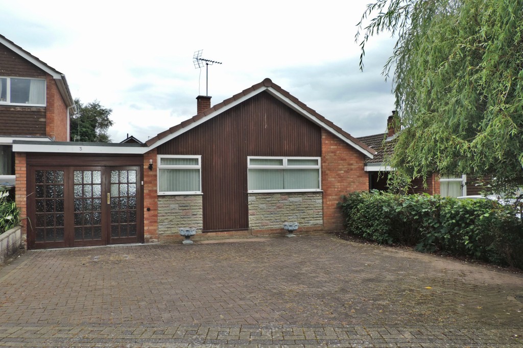 Martin & Co Stafford 2 bedroom SemiDetached Bungalow Let in Underwood