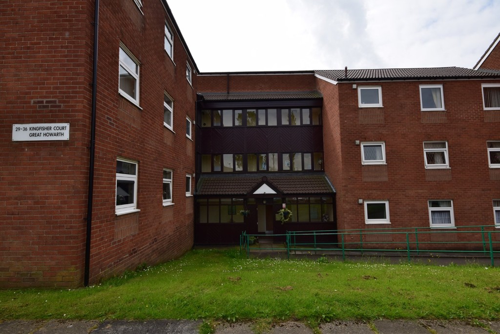 Martin & Co Rochdale 1 bedroom Flat Let in Kingfisher Court, Great Howarth