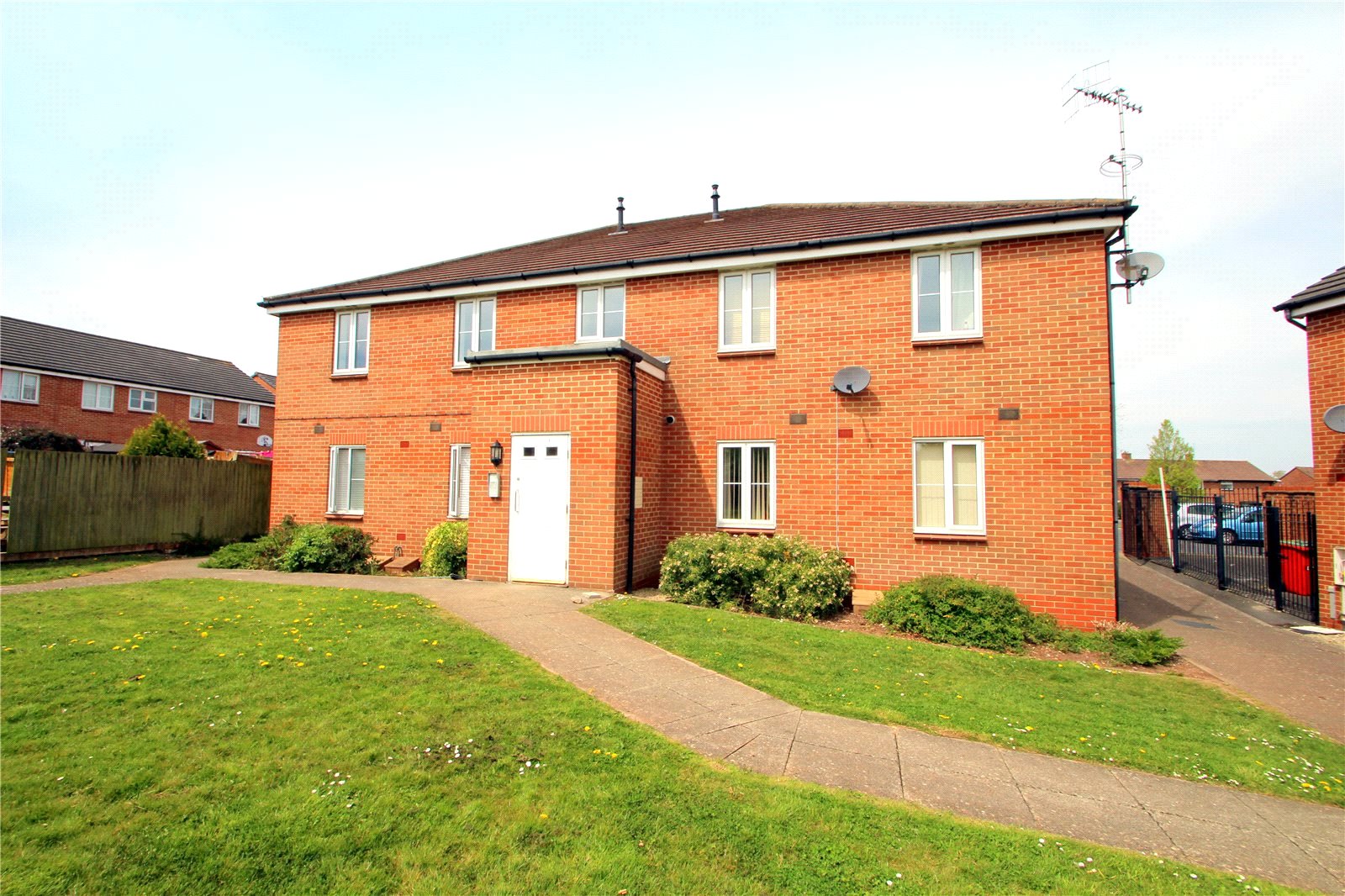 CJ Hole Southville 1 bedroom Flat to rent in Road Hartcliffe BRISTOL BS13 CJ Hole