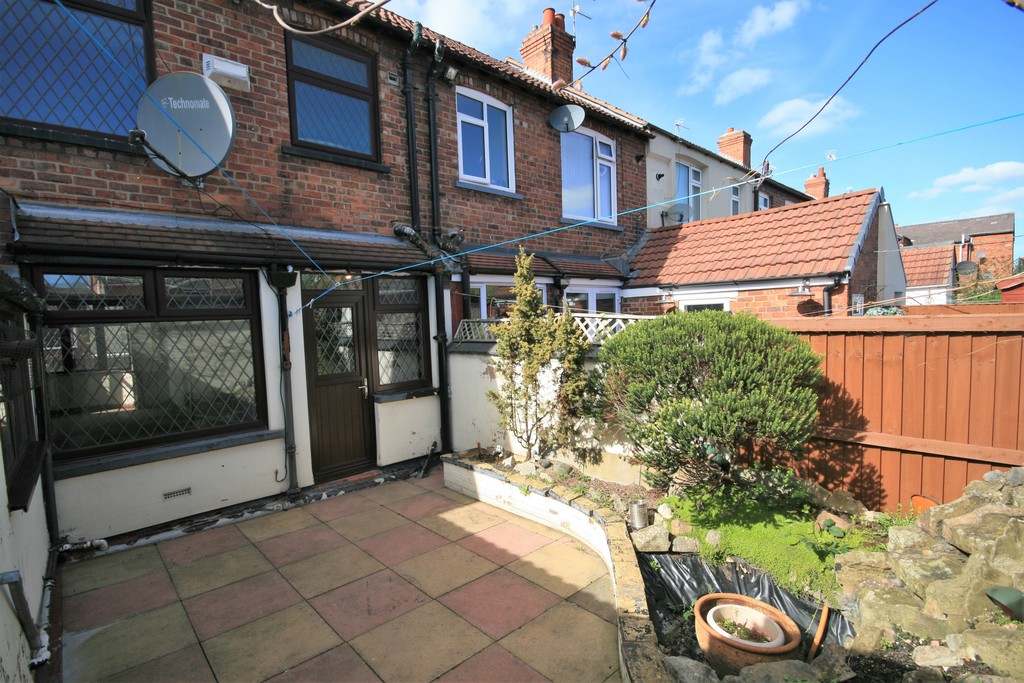 Martin & Co Crewe 3 bedroom Terraced House Let in Minshull New Road, Crewe