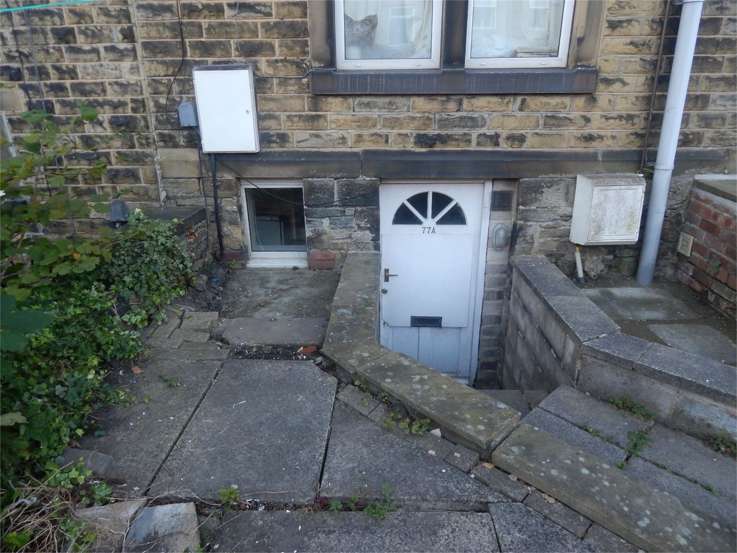 Whitegates Huddersfield 1 bedroom Flat to rent in Cross Lane Newsome