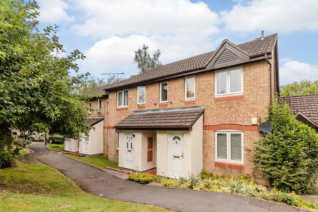 Nutfield Court, Southampton Martin & Co