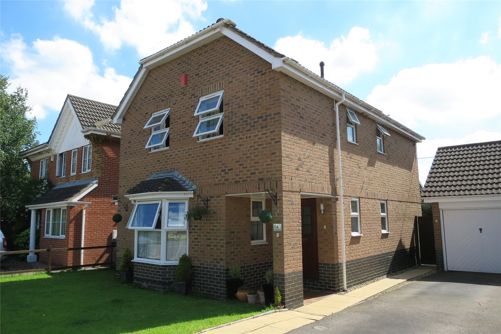 CJ Hole Bradley Stoke 4 bedroom House to rent in The Bluebells Bradley