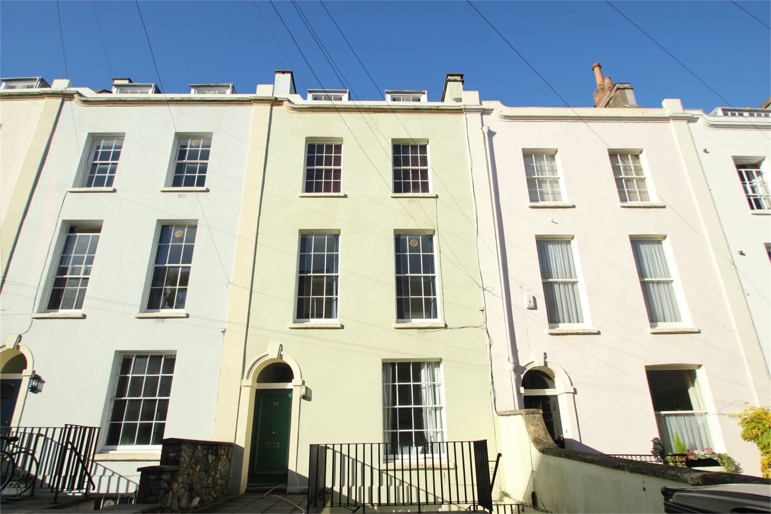 CJ Hole Clifton old 1 bedroom Flat to rent in Meridian Place Clifton