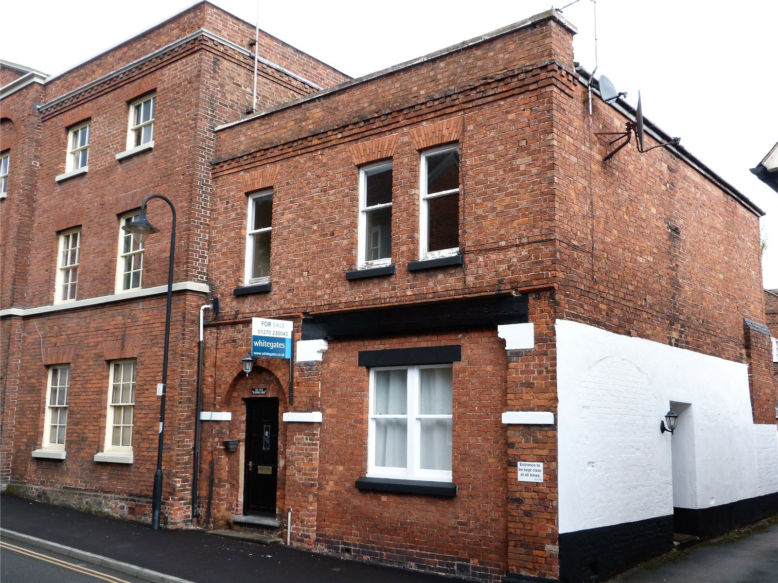 Whitegates Crewe 2 bedroom House For Sale in St Marys Street Whitchurch