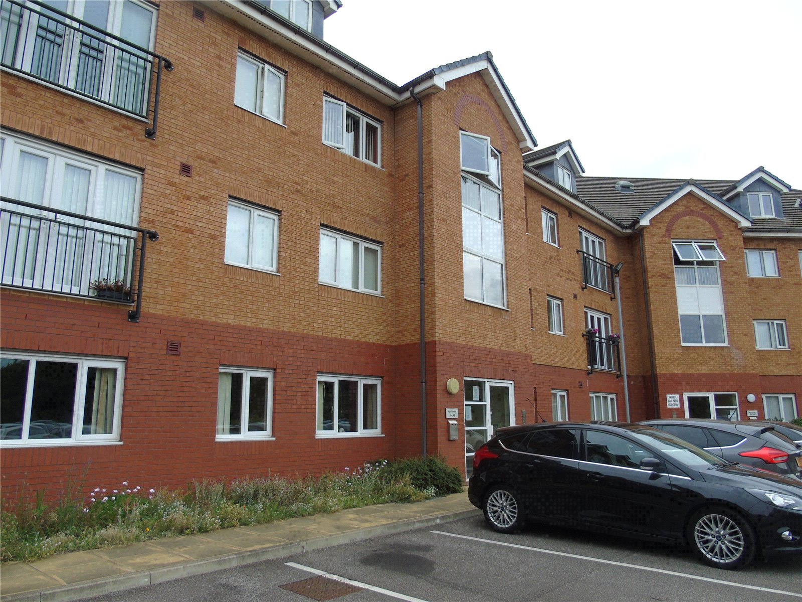 Whitegates Walton Vale 2 bedroom Flat to rent in Taylforth Close Walton