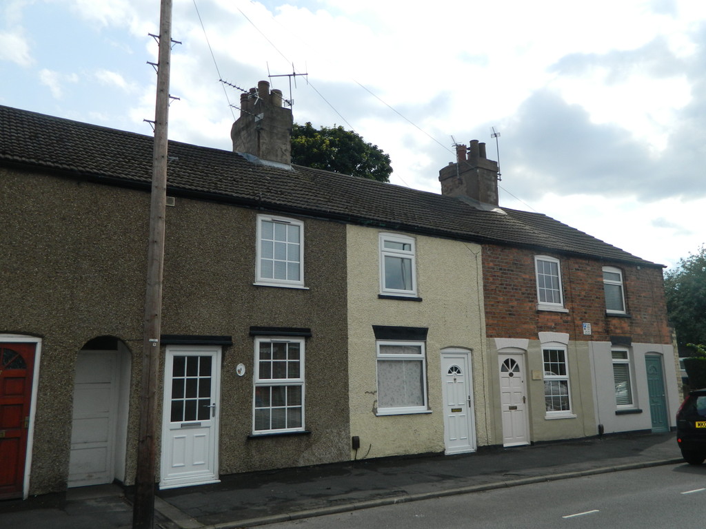 Martin & Co Lincoln 2 bedroom Terraced House Let in Upper Long Leys
