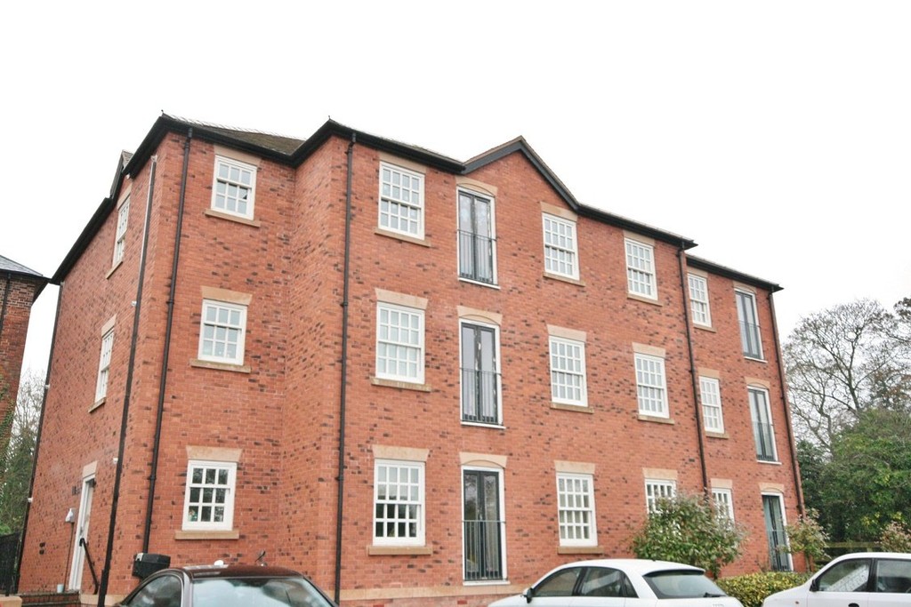 Martin & Co Nantwich 2 bedroom Apartment Let in Wem Mill, Wem
