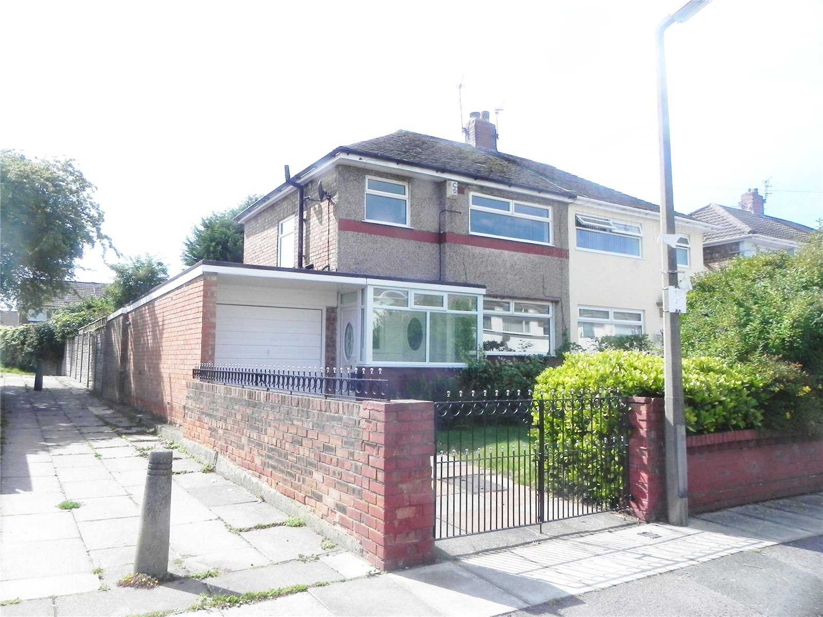 Whitegates Bootle 3 bedroom House for sale in Linden Avenue Netherton