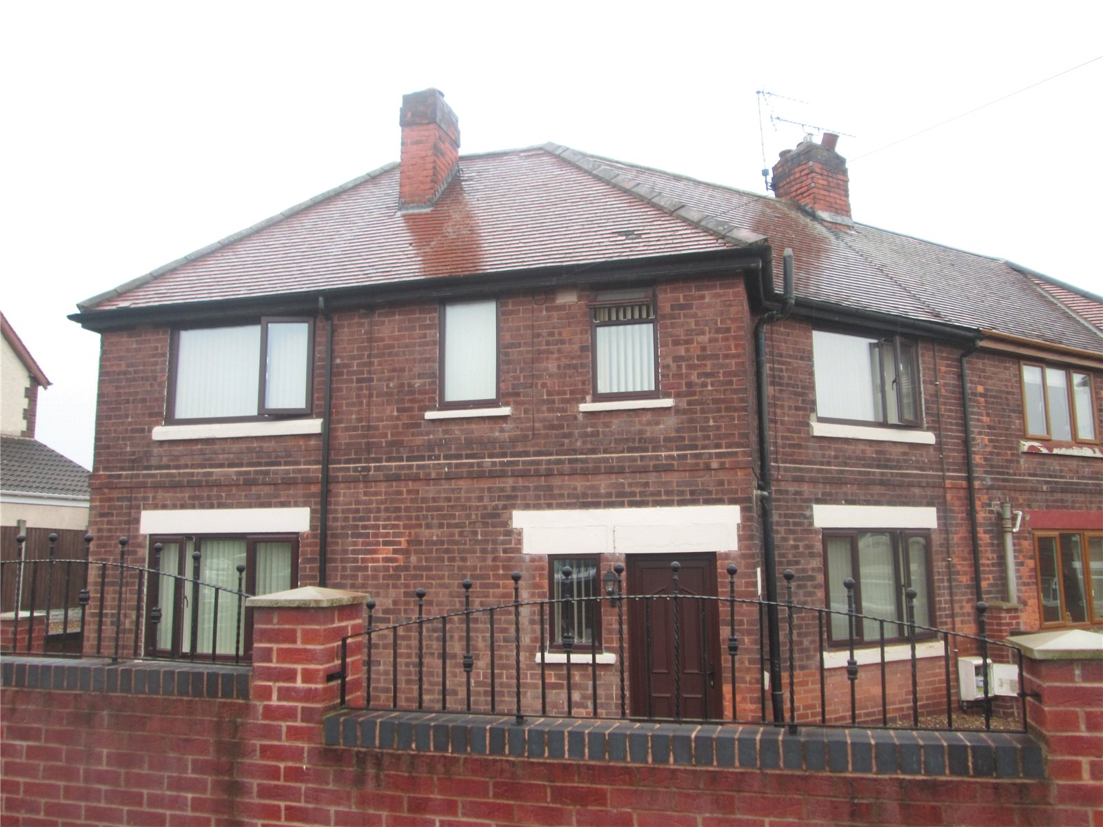 Whitegates Worksop 3 bedroom House for sale in Manton Crescent Worksop