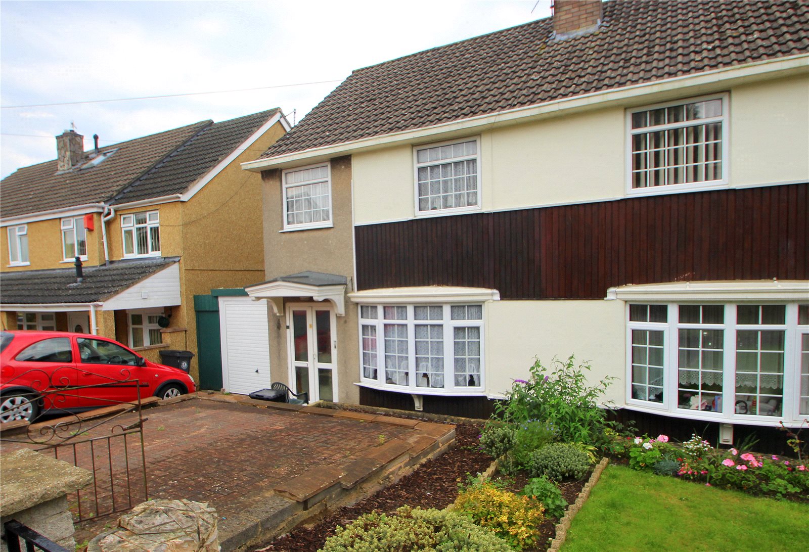 CJ Hole Southville 3 bedroom House for sale in Kencot Walk Hartcliffe Bristol BS13 CJ Hole