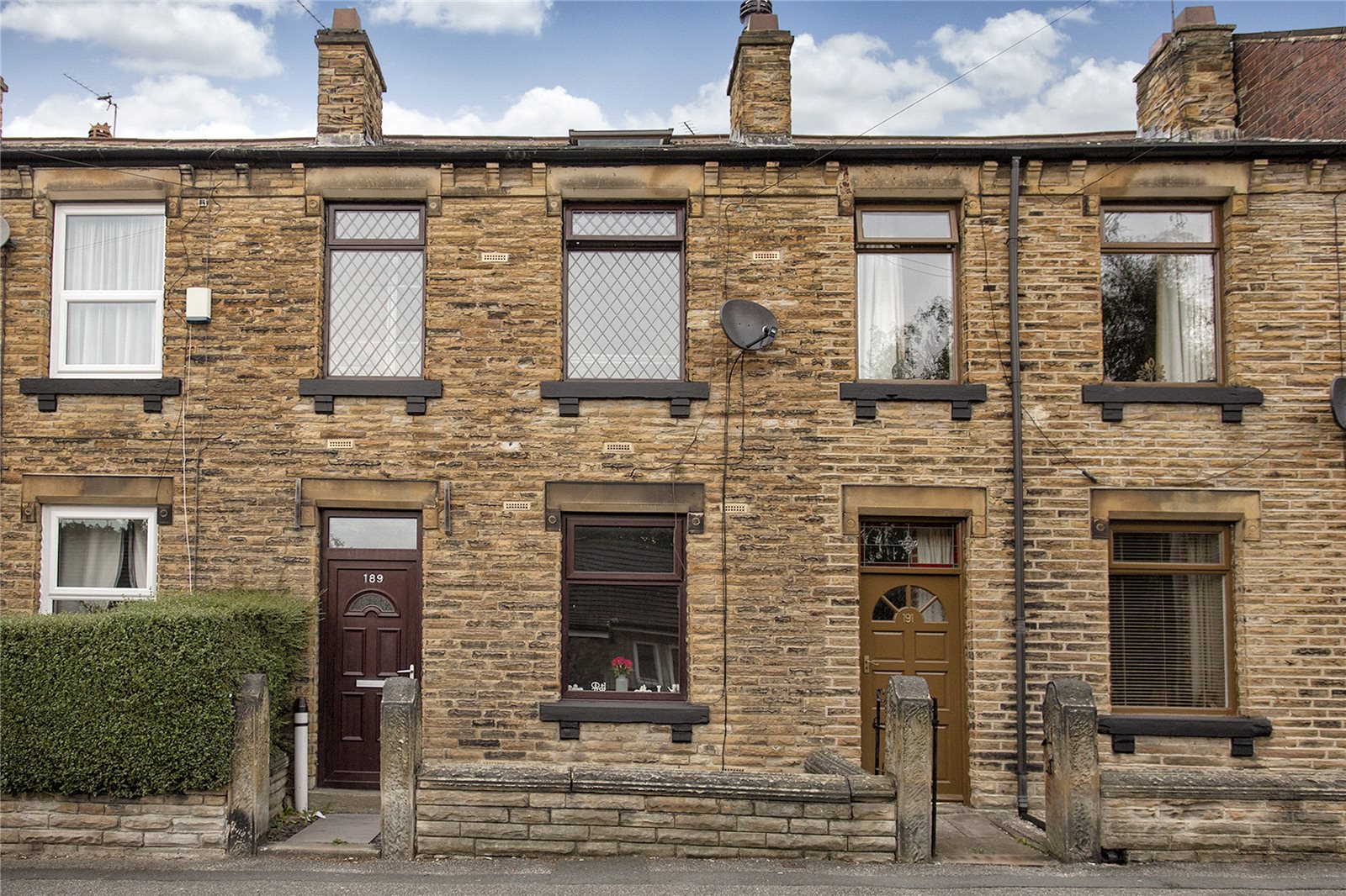 Whitegates Dewsbury 2 bedroom House for sale in Old Bank Road