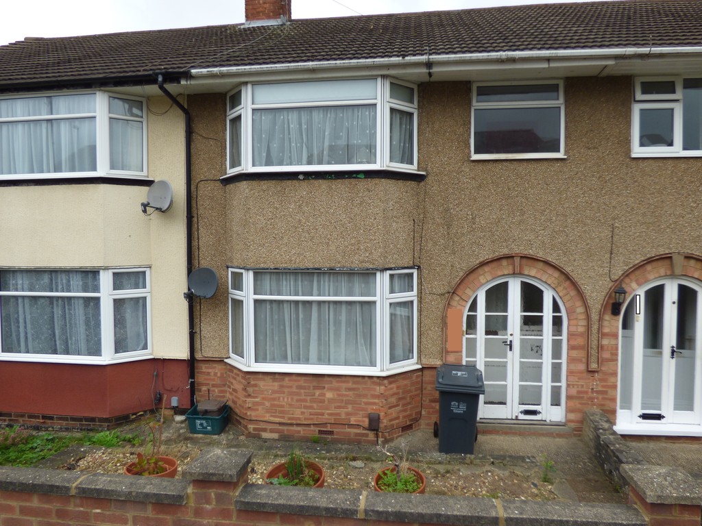 Martin & Co Northampton 3 bedroom Terraced House Let in Hazeldene Road