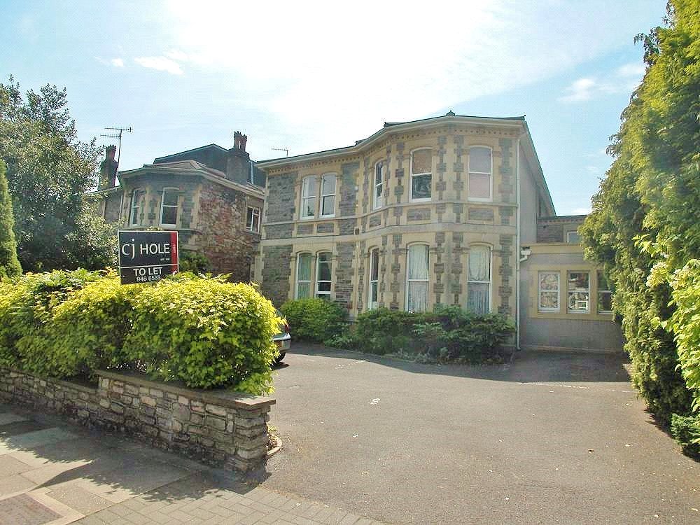 CJ Hole Clifton old Studio Flat to rent in Redland Road Redland