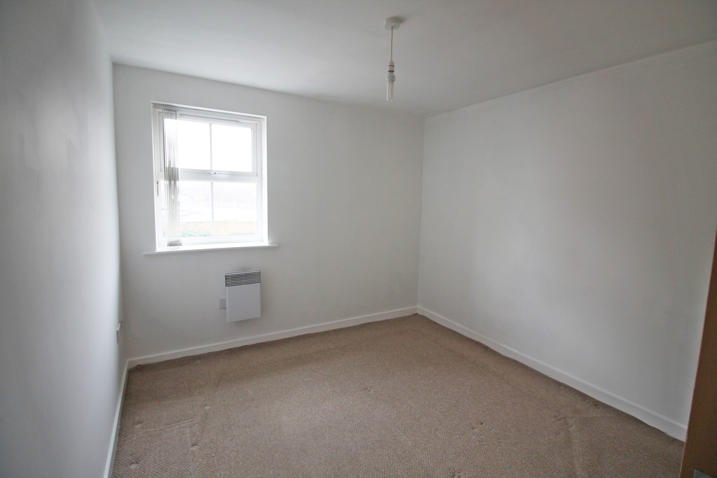 Martin & Co Widnes 1 bedroom Apartment Let in Plumpton Mews, Halton