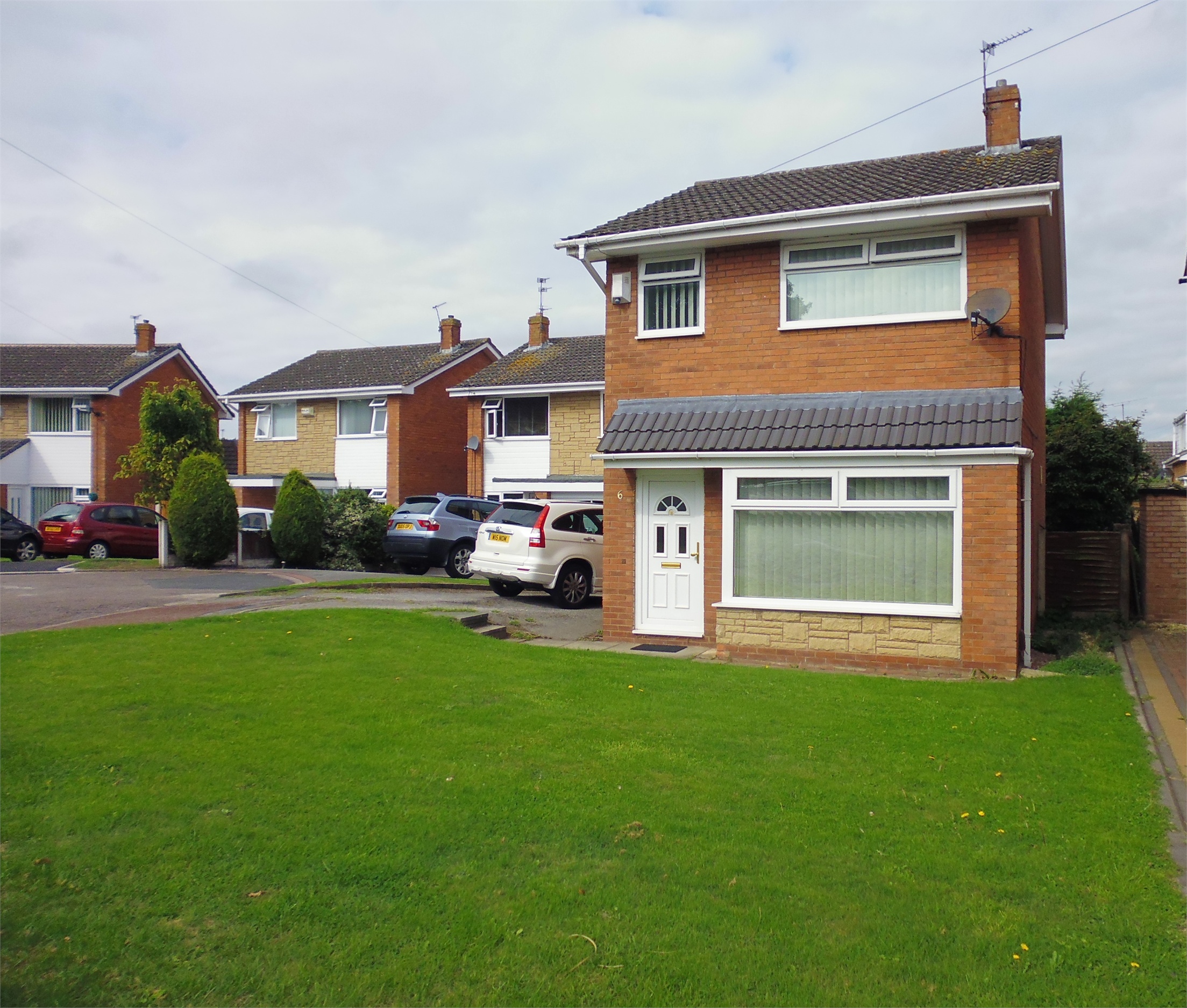 Whitegates Bebington 3 bedroom House for sale in Harris Close Spital