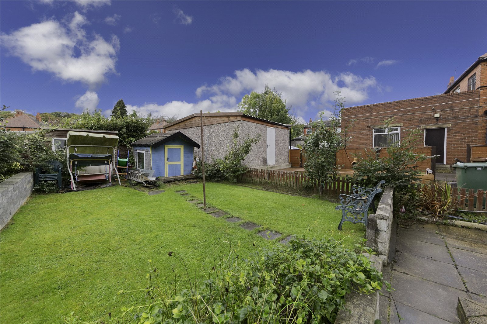 Whitegates Bramley 3 bedroom House SSTC in Lower Wortley Road Wortley Leeds