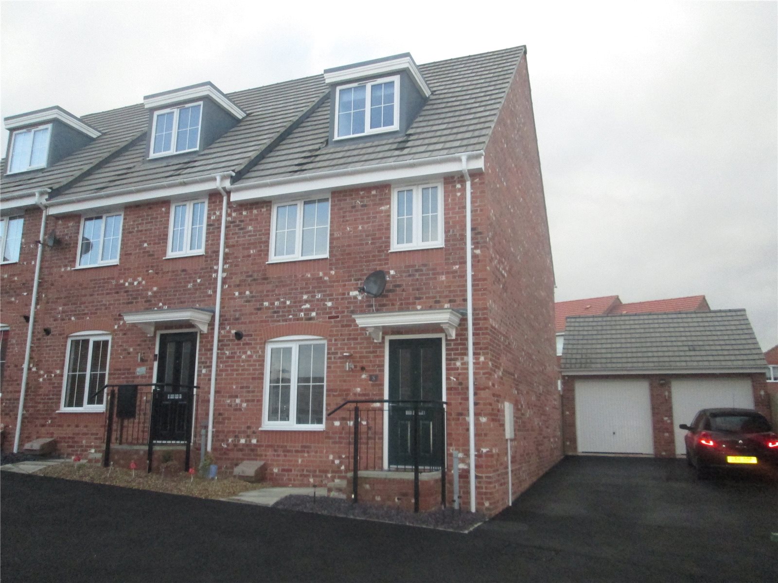 Whitegates Mansfield 3 bedroom House SSTC in Elder Court Clipstone