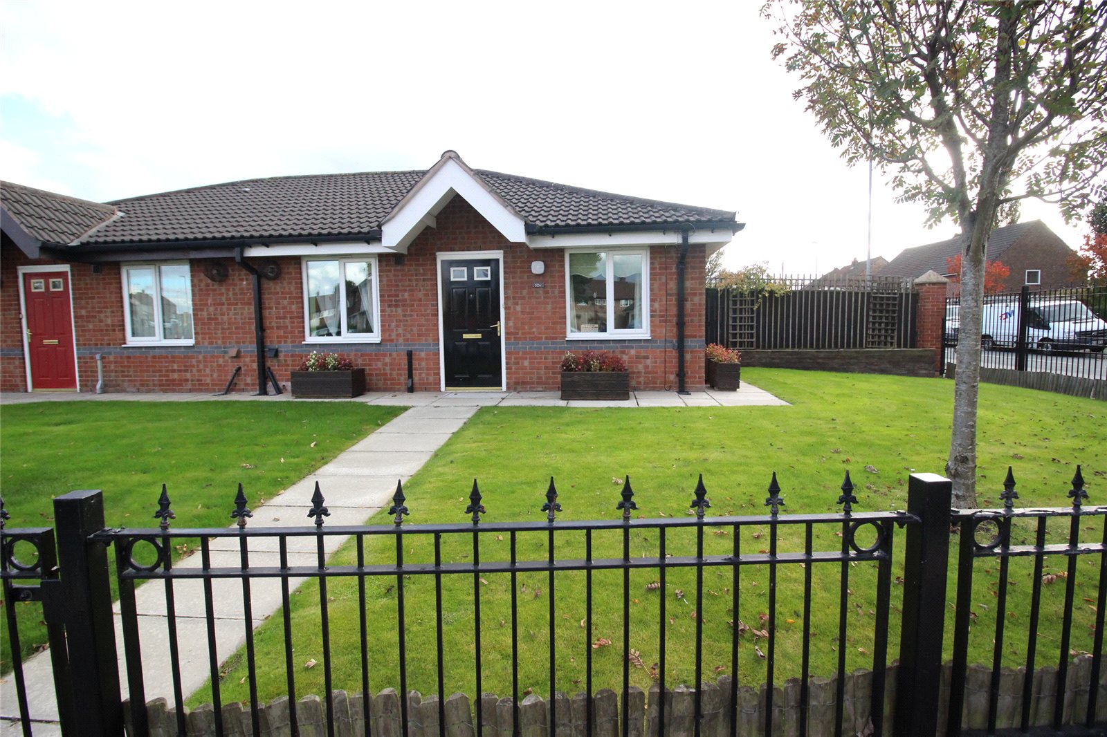 Whitegates Huyton 2 bedroom Bungalow SSTC in Manor Farm Road Liverpool