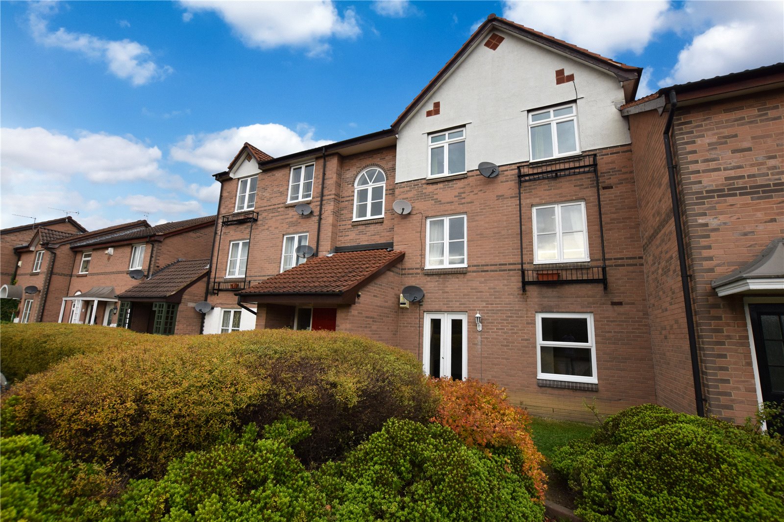 Whitegates South Leeds 2 bedroom Flat For Sale in Grange Road Hunslet Leeds