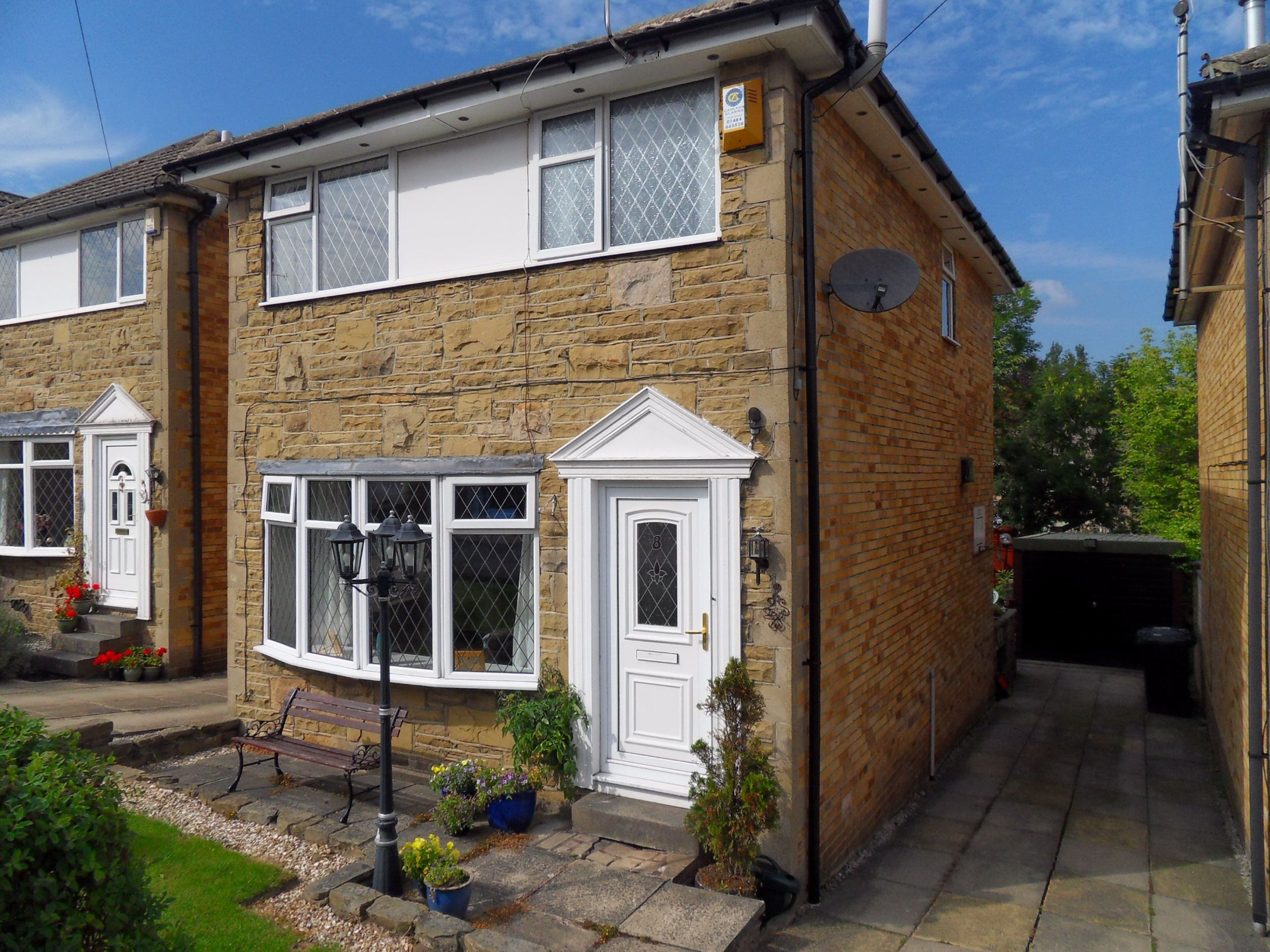 Hall Park Avenue, Liversedge Whitegates