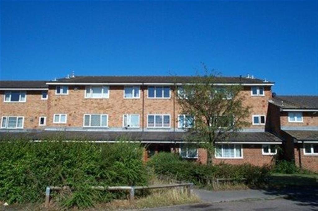 Martin & Co Welwyn Garden City 1 bedroom Apartment Let in Russett House