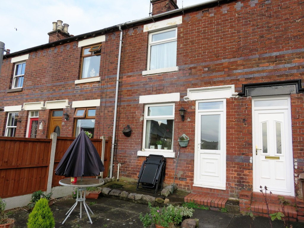 Martin & Co Macclesfield 2 bedroom Terraced House Let in Haregate