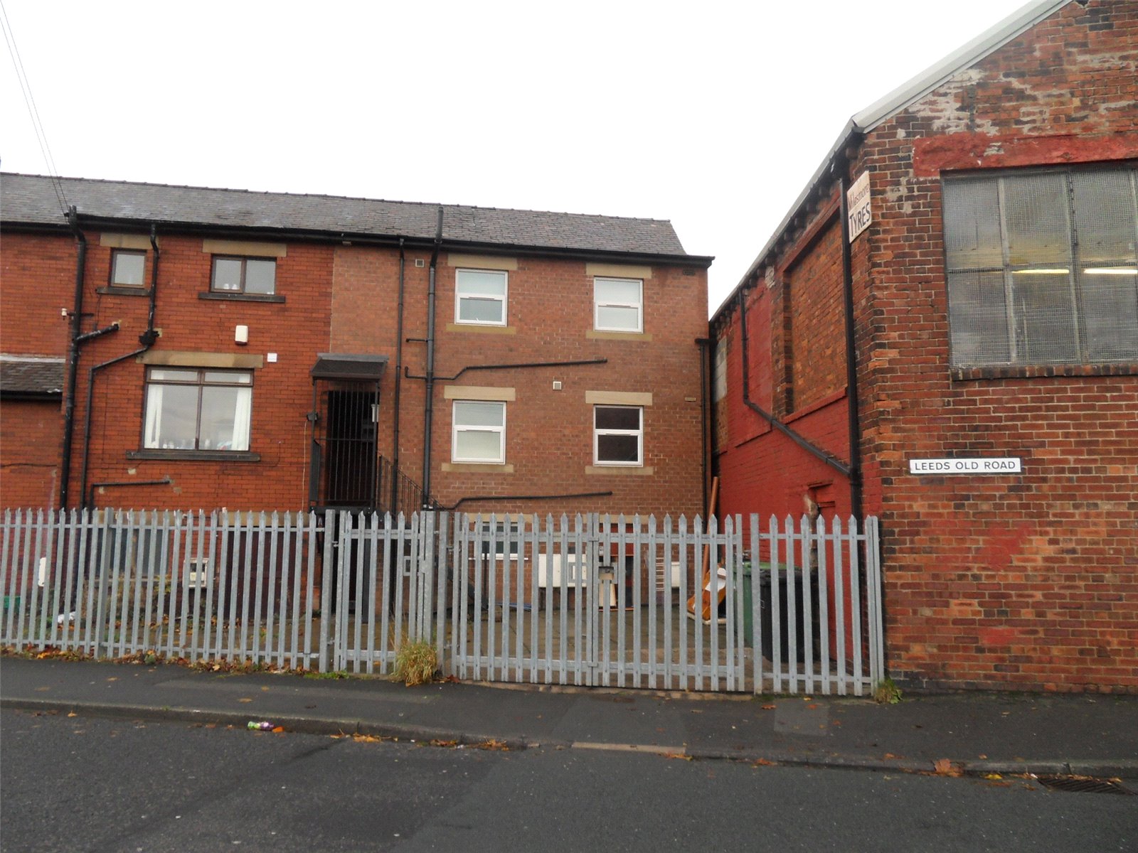 Whitegates Dewsbury 2 bedroom Flat to rent in Leeds Road Heckmondwike
