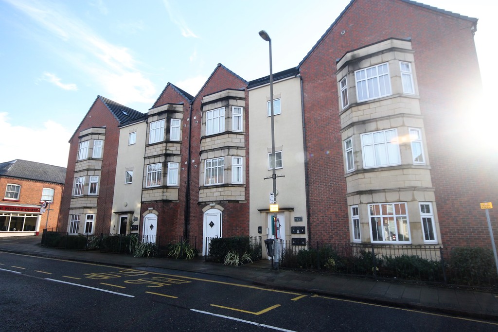 Martin & Co Hinckley 1 bedroom Flat Let in Upper Bond Street, Hinckley