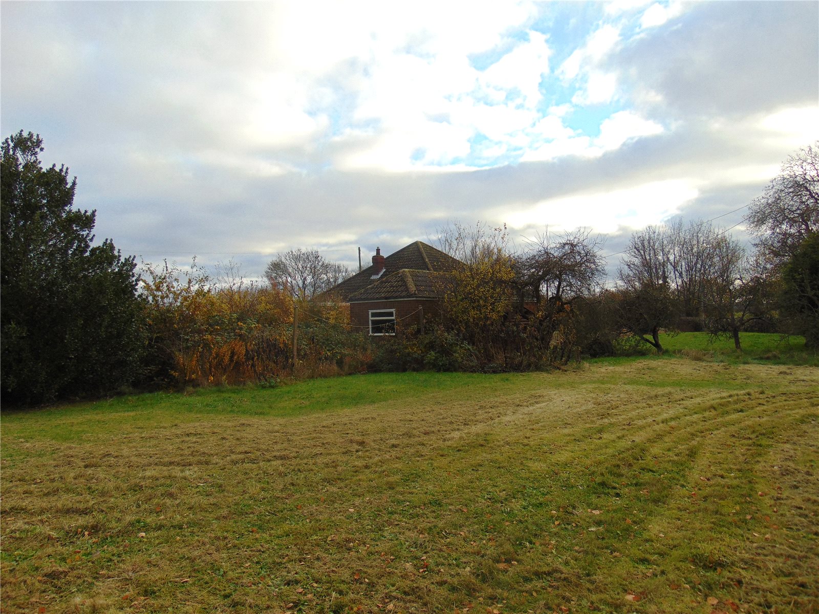 Whitegates Scunthorpe 3 bedroom Bungalow to rent in Park Street