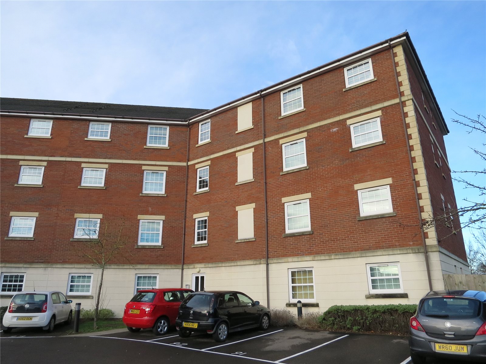 CJ Hole Bradley Stoke 2 bedroom Flat to rent in Champs Sur Marne