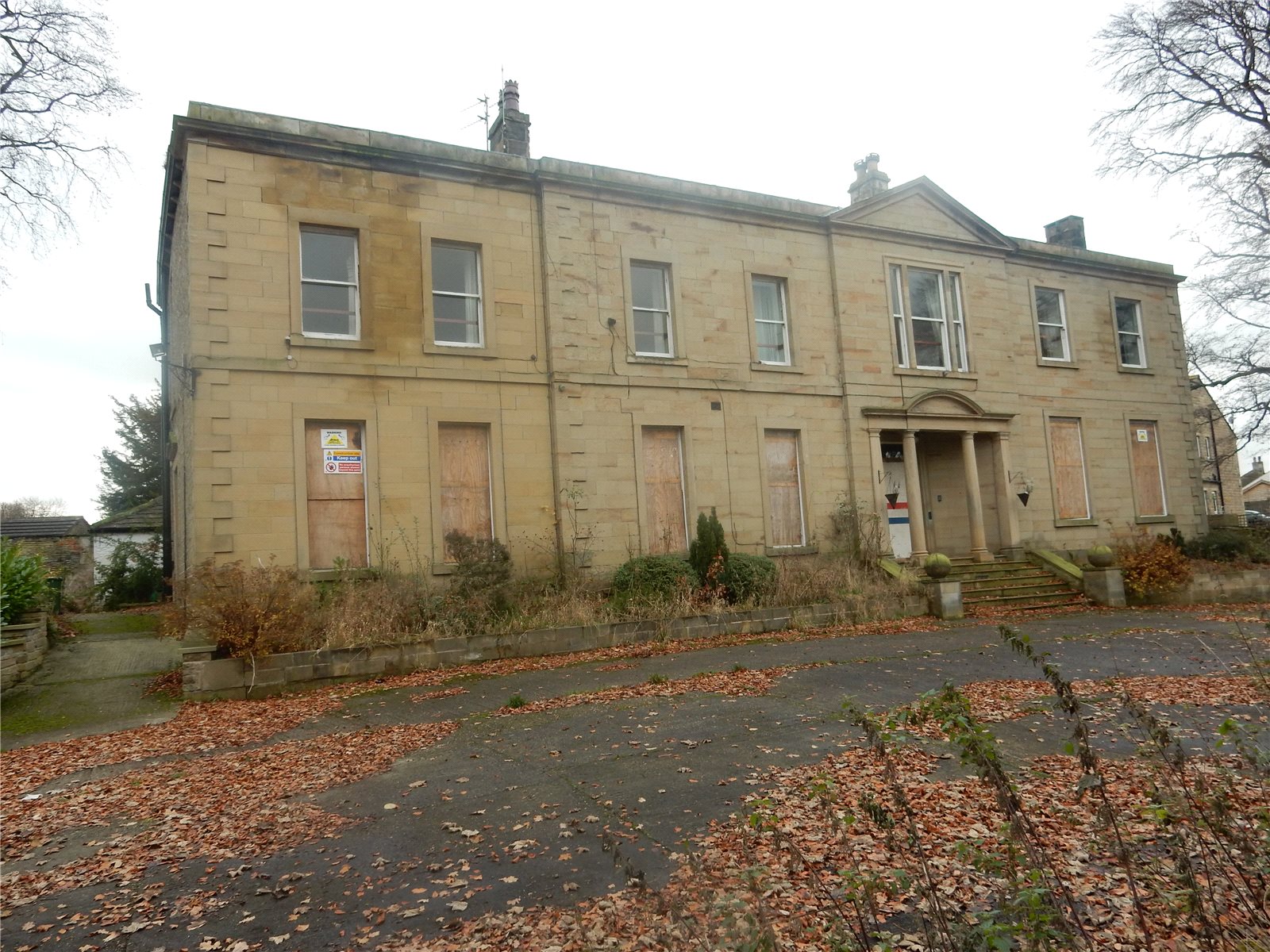 Whitegates Huddersfield 18 bedroom House for sale in Lascelles Hall