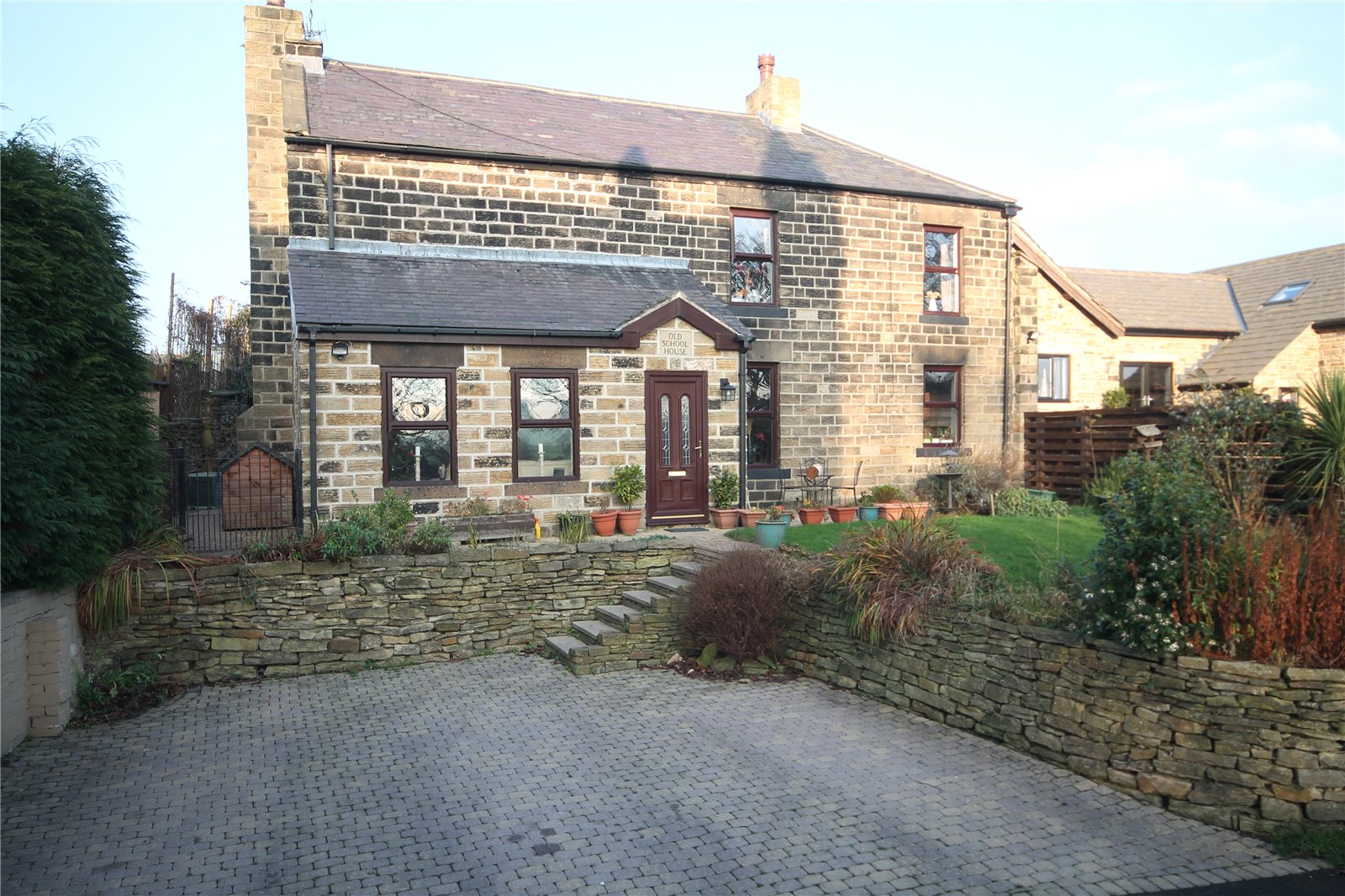 Whitegates Barnsley 5 bedroom House for sale in Church Hill Dodworth Barnsley S75 Whitegates