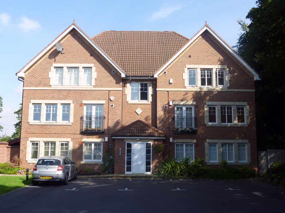 Whitegates West Derby 2 bedroom Flat to rent in Beech Grove House 50