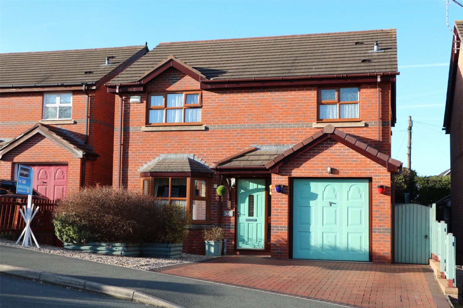 Whitegates Wrexham 4 bedroom House for sale in Stablegates Johnstown