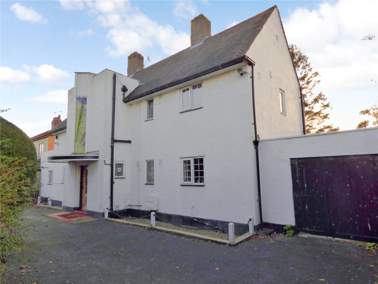 Whitegates Cleckheaton 4 bedroom House for sale in Leeds Road Liversedge WF15 Whitegates