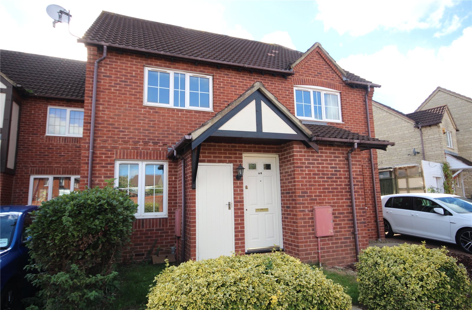 Cj Hole Bradley Stoke 2 Bedroom House To Rent In Dewfalls Drive Bradley