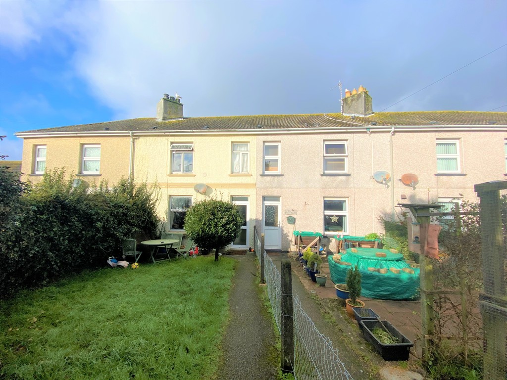 Martin & Co Falmouth 3 bedroom Terraced House Let in Falmouth