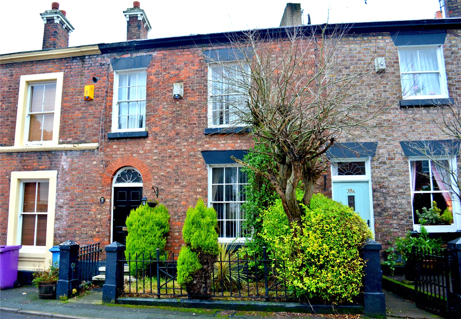 Whitegates Woolton 4 bedroom House To Let in Woolton Street Liverpool