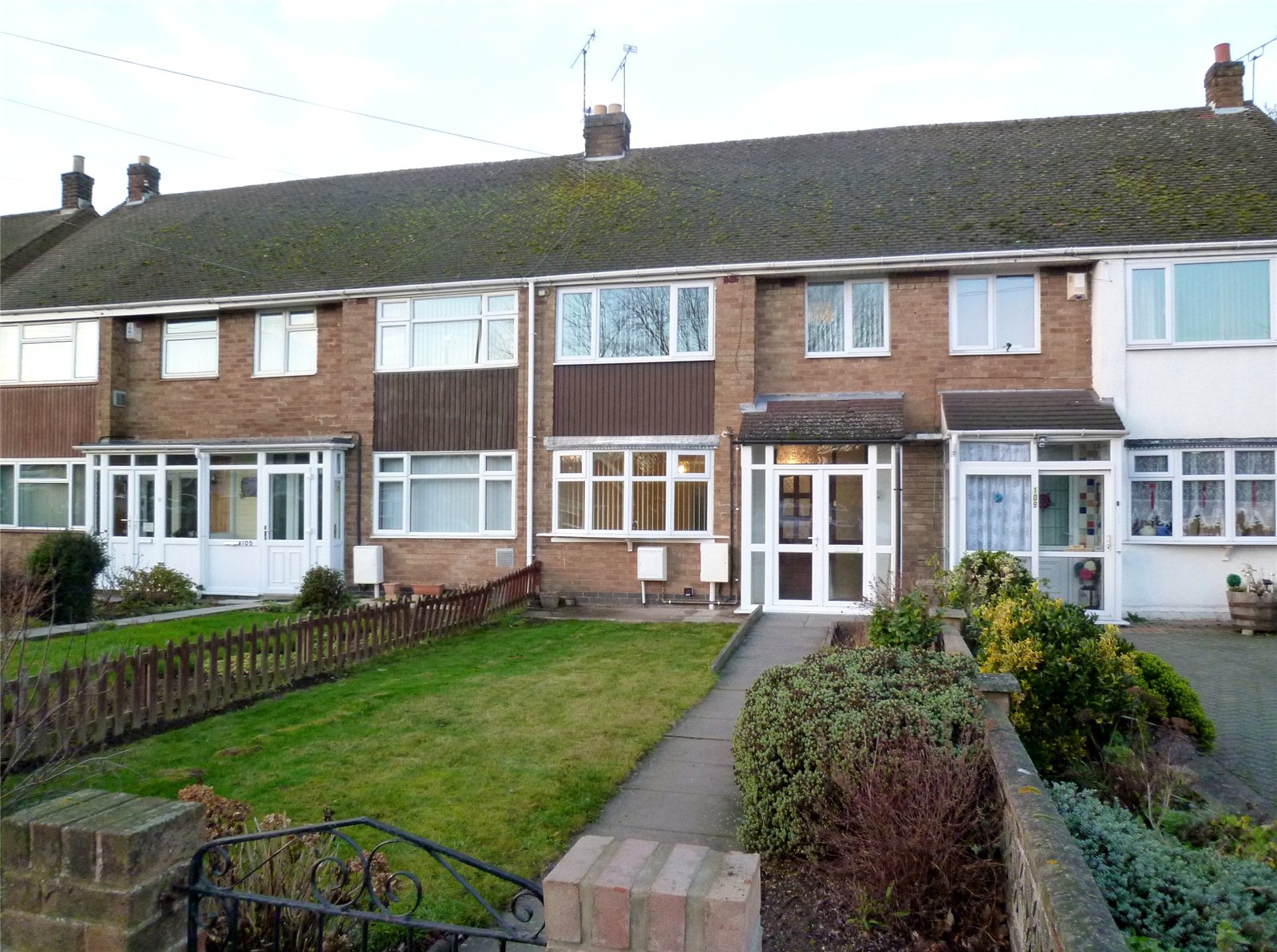 Whitegates Coventry 3 bedroom House To Let in Brinklow Road Binley Coventry