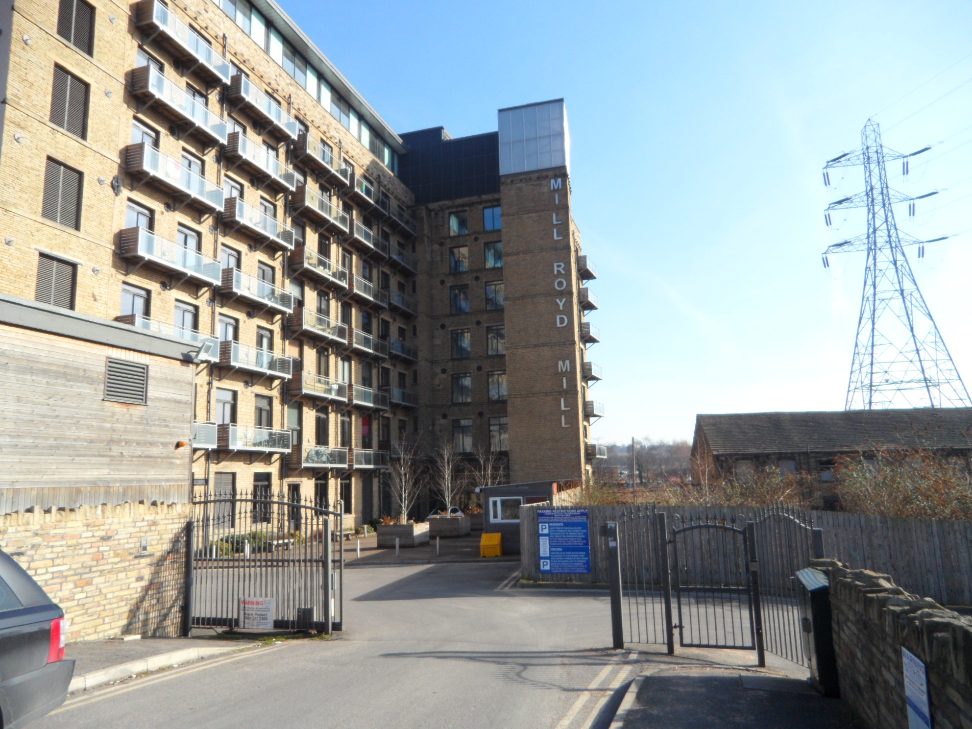 Whitegates Brighouse 2 bedroom Flat Let Agreed in Millroyd Mill